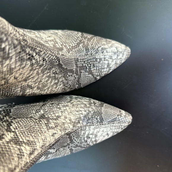 Snake Skin Heels - Picture 3 of 5